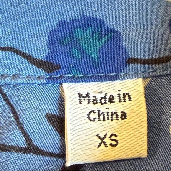 Equipment Femme silk button up top blouse shirt blue floral classic office - Picture 7 of 7